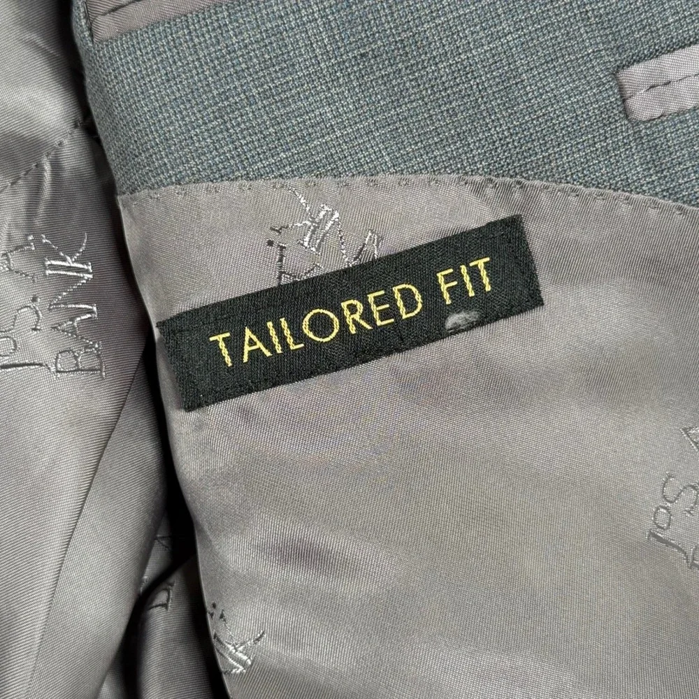 Jos A‎ Bank Signature Blazer Size 46R Gray Gold Tailored Fit Wool Blazer Men's